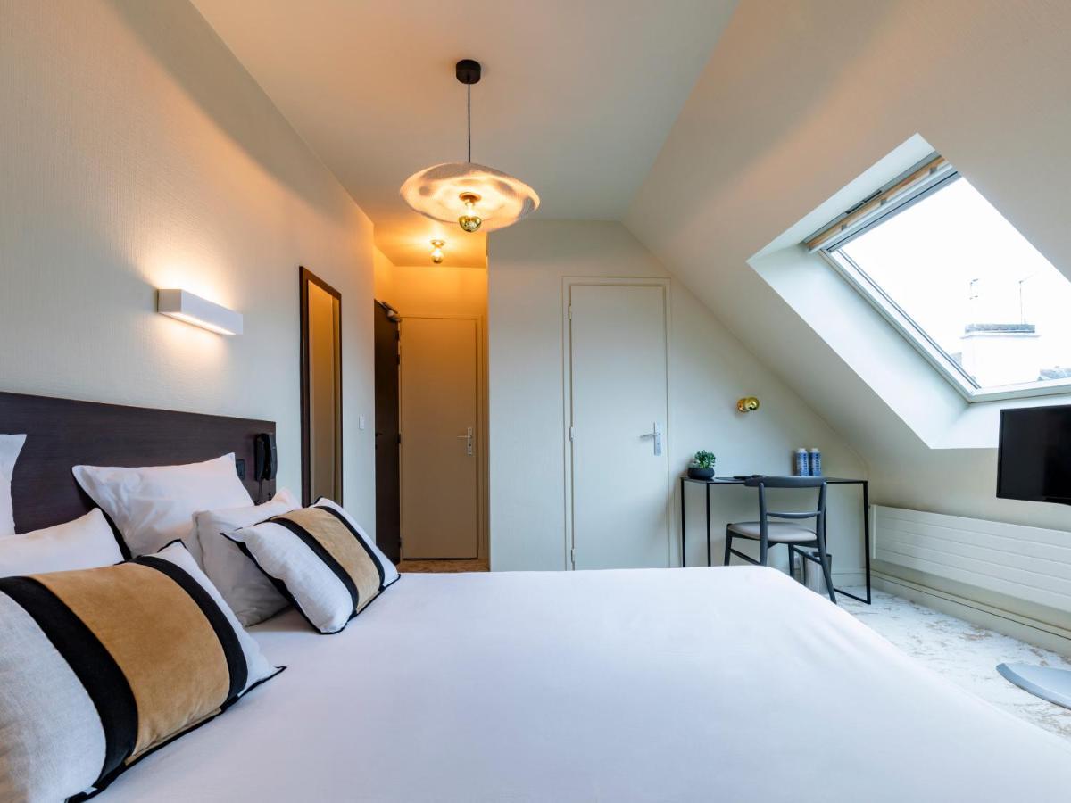 Moka Hotel Lorient Esterno foto