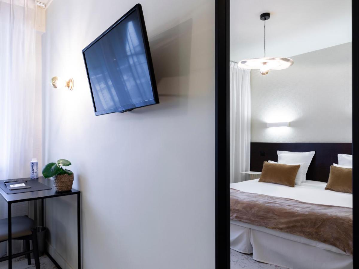 Moka Hotel Lorient Esterno foto