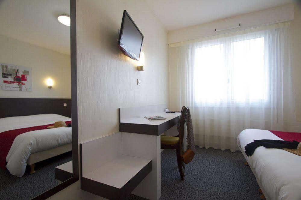 Moka Hotel Lorient Esterno foto